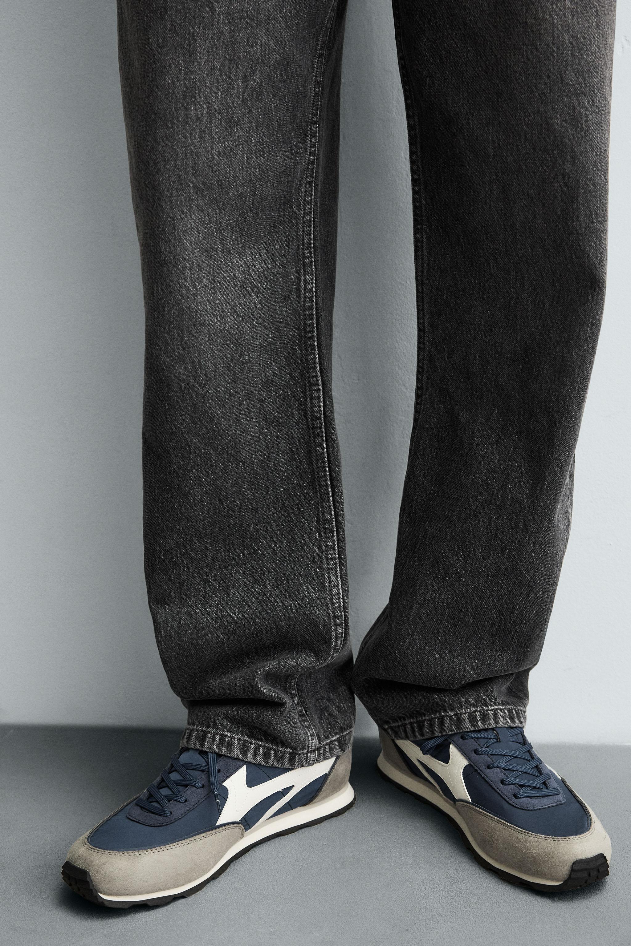RETRO STYLE SNEAKERS